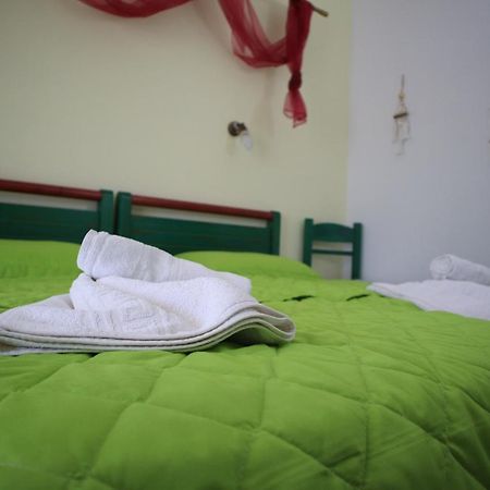 Maistrali Karavostasis  Bagian luar foto